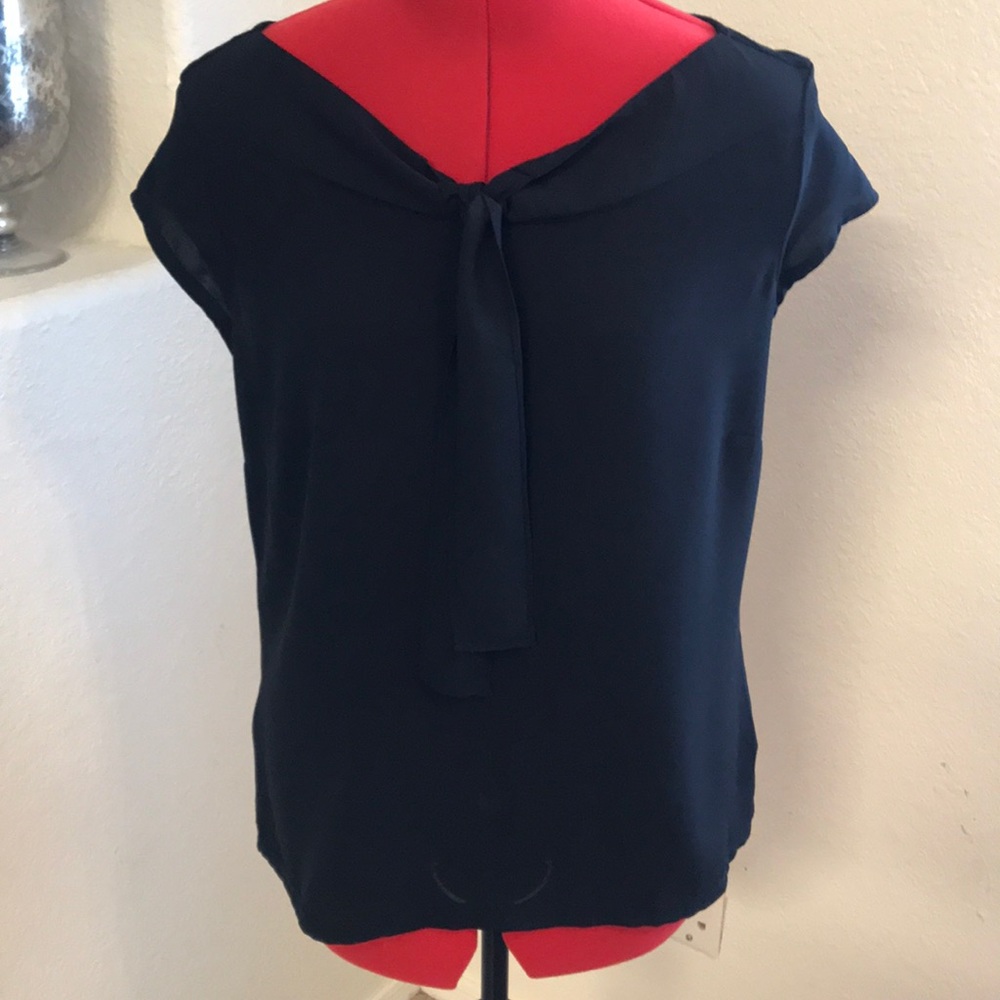 Medium black The Limited blouse